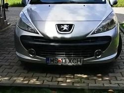 Utilizat 2009 Peugeot 207 Hatchback | 2.150 EUR (Preț OK)