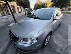 Culoareargint Utilizat 2006 VW Passat Comfortline Berlinǎ | 2.900 EUR (Preț OK)