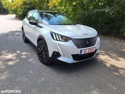 Culoarealb Utilizat 2021 Peugeot e-2008 GT-line SUV | 16.590 EUR