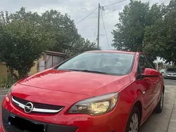 Culoarerosu Utilizat 2018 Opel Astra drive Berlinǎ | 9.500 EUR (Scump)