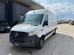 Utilizat 2023 Mercedes Sprinter Van | 28.490 EUR (Super Preț)