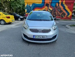 Gri Utilizat 2011 Kia Venga Hatchback | 2.999 EUR