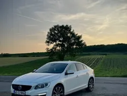 Utilizat 2016 Volvo S60 Business Edition Berlinǎ | 13.900 EUR