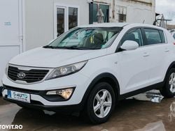 Culoarealb Utilizat 2011 Kia Sportage DREAM-TEAM Edition SUV | 7.800 EUR (Preț OK)