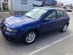 Albastru Utilizat 2002 Seat Leon Hatchback | 1.650 EUR