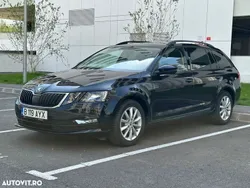Negru Utilizat 2017 Skoda Octavia Ambition Break | 12.999 EUR (Preț bun)