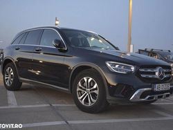 Culoarenegru Utilizat 2019 Mercedes GLC200 SUV | 29.500 EUR (Preț bun)