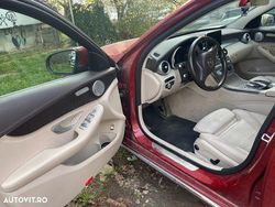 Culoarerosu Utilizat 2015 Mercedes C350e Berlinǎ | 13.000 EUR
