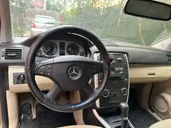 Mercedes B180
