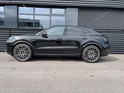 Negru Utilizat 2025 Porsche Cayenne SUV | 131.524 EUR