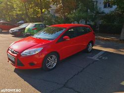 Culoarerosu Utilizat 2012 Ford Focus Ambiente Break | 4.000 EUR (Preț OK)