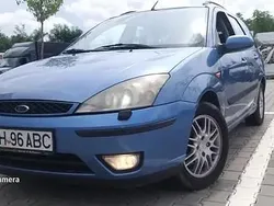 Albastru Utilizat 2001 Ford Focus Break | 1.300 EUR (Scump)