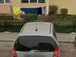 Utilizat 2005 Mercedes A150 Hatchback | 2.500 EUR