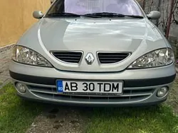 Utilizat 2002 Renault Mégane Berlinǎ | 2.100 EUR