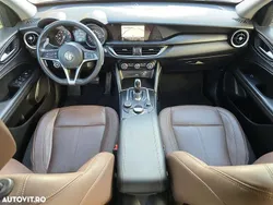Gri Utilizat 2019 Alfa Romeo Stelvio Sprint SUV | 21.990 EUR