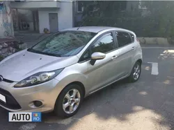 Argintiu Utilizat 2009 Ford Fiesta Hatchback | 4.800 EUR (Scump)
