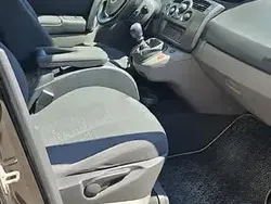 Utilizat 2007 Renault Scénic II Monovolum | 1.800 EUR