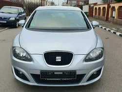 Gri Utilizat 2010 Seat Leon Hatchback | 4.799 EUR (Preț OK)