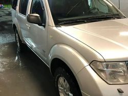 Gri Utilizat 2006 Nissan Pathfinder SUV | 6.450 EUR