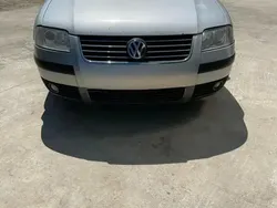 Gri Utilizat 2004 VW Passat Break | 1.800 EUR (Preț OK)