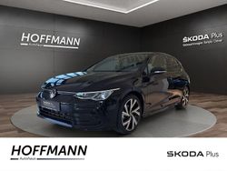 Utilizat 2022 VW Golf VIII R-line | 32.384 EUR