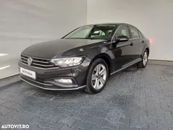 Gri mediu normal Utilizat 2020 VW Passat Highline Berlinǎ | 19.950 EUR (Preț OK)