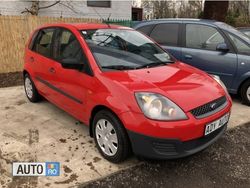 Rosu Utilizat 2007 Ford Fiesta Hatchback | 2.400 EUR (Scump)