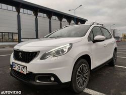 Alb Utilizat 2018 Peugeot 2008 Active SUV | 7.500 EUR (Preț bun)