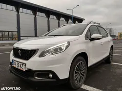 Alb Utilizat 2018 Peugeot 2008 Active SUV | 8.900 EUR (Preț OK)