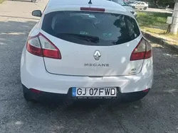 Utilizat 2011 Renault Mégane III Hatchback | 2.600 EUR (Super Preț)
