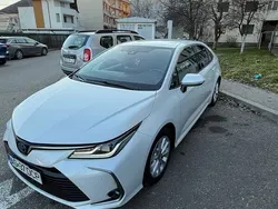 Alb Utilizat 2022 Toyota Corolla Berlinǎ | 21.750 EUR (Preț OK)