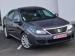 Renault Latitude