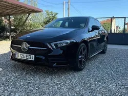 Negru Utilizat 2020 Mercedes A250 AMG line Hatchback | 27.000 EUR (Scump)