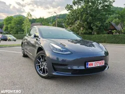 Gri Utilizat 2020 Tesla Model 3 Standard Range Plus Berlinǎ | 21.350 EUR
