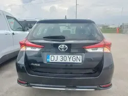Gri Utilizat 2017 Toyota Auris Hatchback | 9.600 EUR