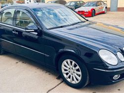 Utilizat 2007 Mercedes E200 | 3.500 EUR