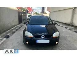 Negru Utilizat 2006 VW Golf V Berlinǎ | 3.950 EUR (Puțin scump)