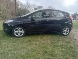 Utilizat 2011 Ford Fiesta Hatchback | 3.000 EUR (Preț OK)