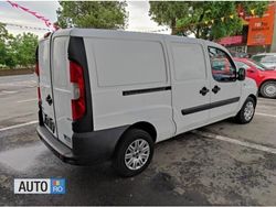Alb Utilizat 2009 Fiat Doblò Monovolum | 4.999 EUR