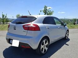Utilizat 2014 Kia Rio 2 Hatchback | 5.200 EUR (Preț bun)