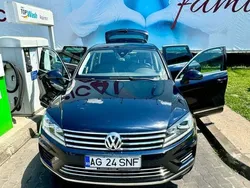Albastru Utilizat 2016 VW Touareg SUV | 22.900 EUR (Preț bun)