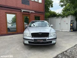 Gri Utilizat 2008 Skoda Octavia Business Line Berlinǎ | 2.999 EUR (Preț OK)