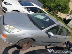 Utilizat 2000 Ford Focus Hatchback | 3.000 EUR