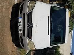 Alb Utilizat 2000 Mercedes Sprinter Van | 2.500 EUR (Super Preț)