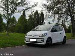 Culoarealb Utilizat 2015 VW up! Hatchback | 3.700 EUR