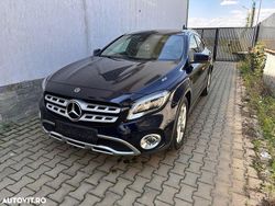 Culoarealbastru Utilizat 2017 Mercedes GLA200 SUV | 18.500 EUR (Preț OK)