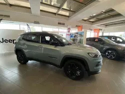 Verde Utilizat 2023 Jeep Compass SUV | 31.900 EUR (Scump)