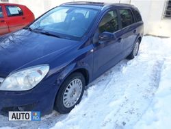 Albastru Utilizat 2007 Opel Astra Break | 2.600 EUR (Preț OK)