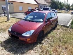 Utilizat 1999 Ford Focus Hatchback | 300 EUR (Preț bun)