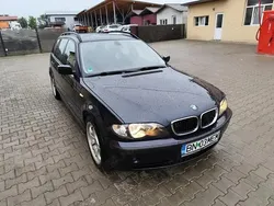Albastru Utilizat 2005 BMW 320 Break | 2.500 EUR (Preț OK)